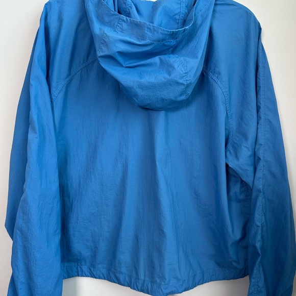 Lululemon Hood-Lite Relaxed-Fit Jacket - Picture 13 of 14